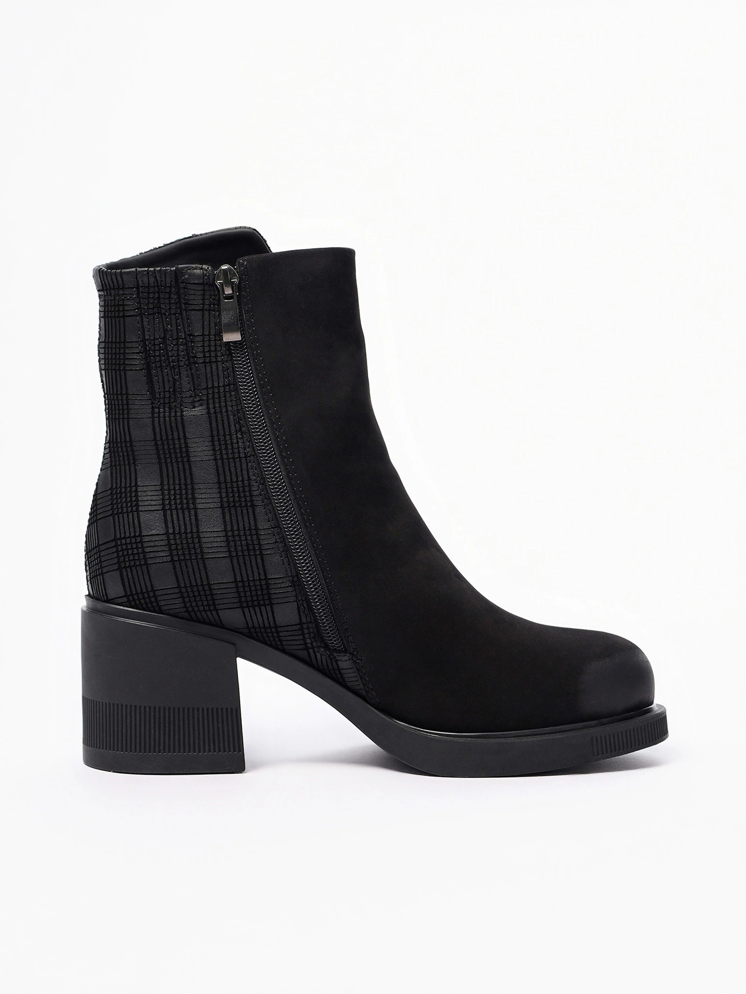 Ботильоны комбинированные черного цвета на высоком каблуке